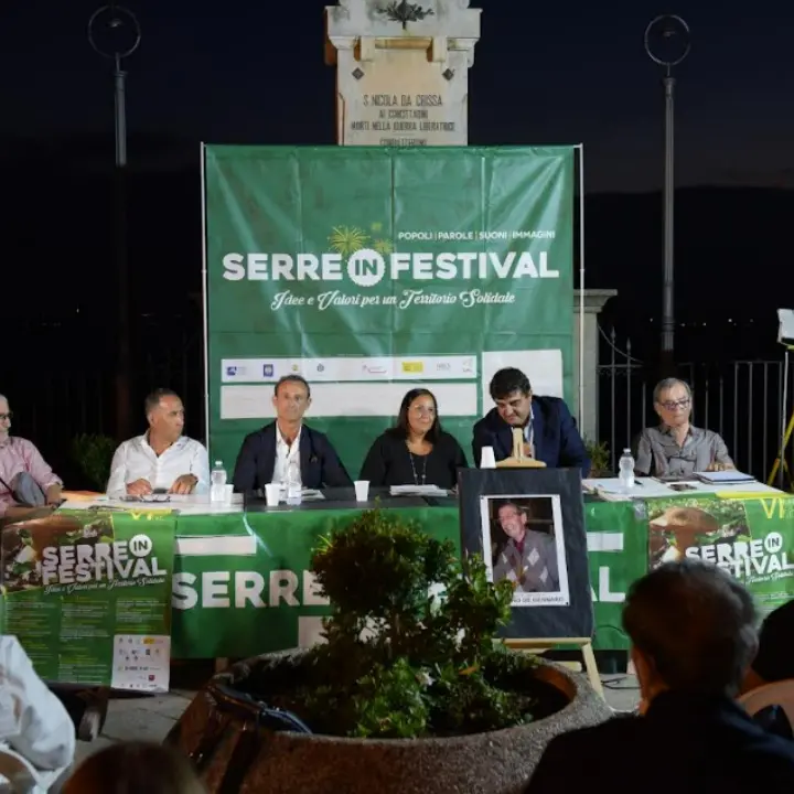 Migranti ieri e oggi, a San Nicola con il Serreinfestival l’analisi di un fenomeno ancora attuale