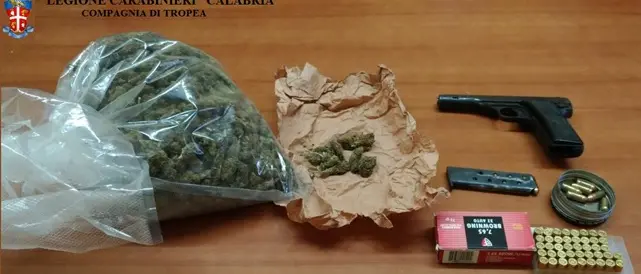 Droga, armi e munizioni, 49enne di Limbadi passa ai domiciliari