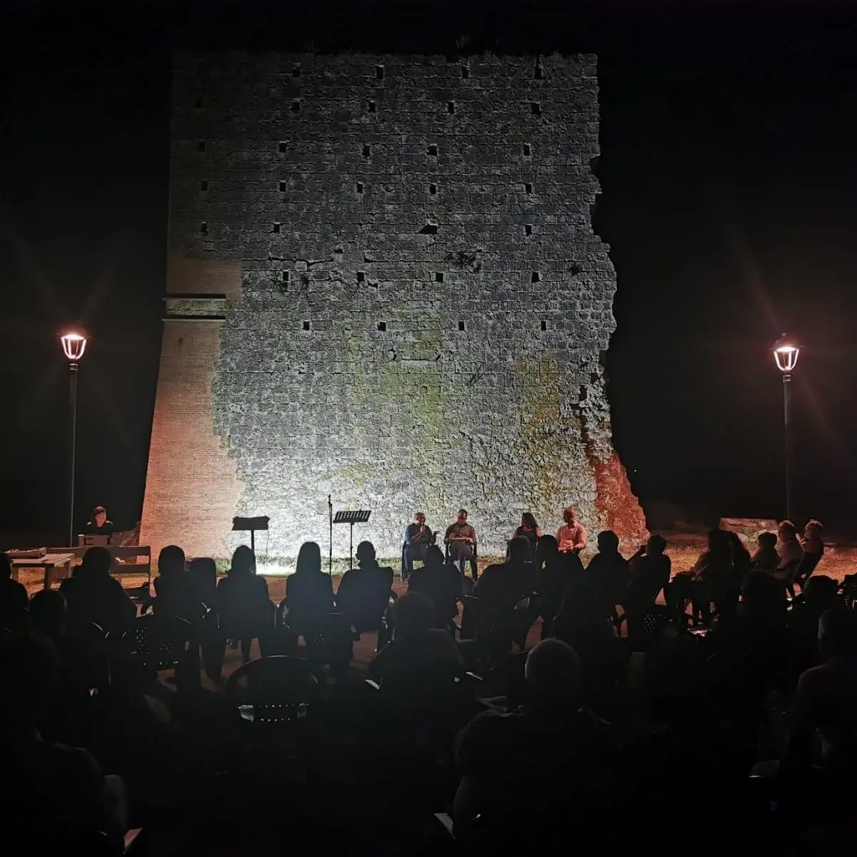 Parco archeologico di Mileto, successo per il reading musicale sulle meraviglie di Calabria