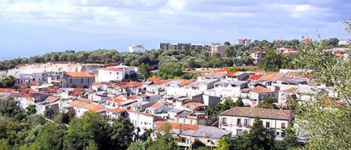 Tradizioni e territorio, a Rombiolo torna l'appuntamento con il premio letterario Il telaio