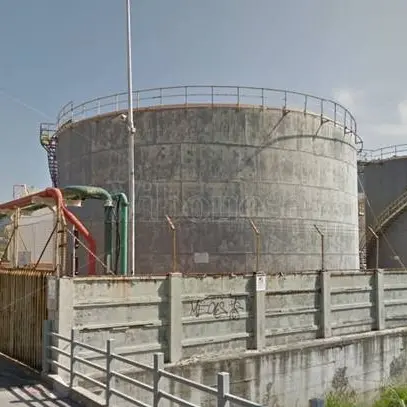 Depositi costieri a Vibo Marina, i consiglieri di minoranza Tucci e Cutrullà attaccano Romeo: «Ignorato il nostro ordine del giorno»