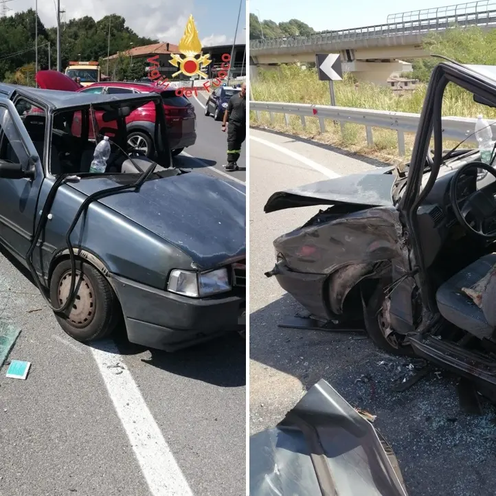 Incidente sulla Trasversale delle Serre: ferite due donne nell'impatto tra due auto