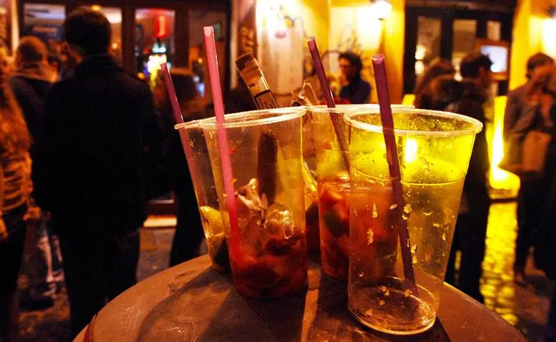 Violenta rissa con feriti a Nicotera: il questore emette 4 daspo, un avviso orale e 3 divieti di ritorno nel comune