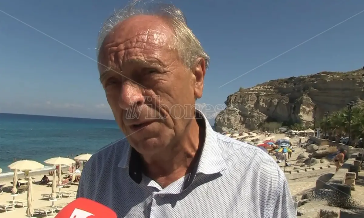 «Nessun dubbio sulla correttezza del nostro operato»: il sindaco di Ricadi rompe il silenzio sugli 11 avvisi di garanzia per presunte irregolarità di bilancio