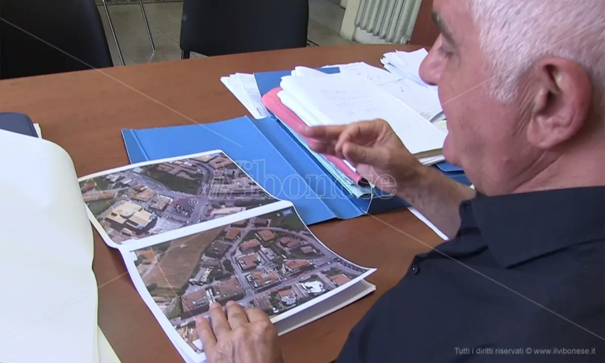 Comune di Vibo e trasporti: il bus cittadino pronto a ripartire con orari e tragitto - Video
