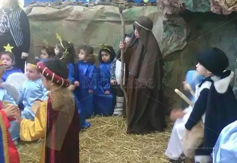 A Tropea il presepe vivente con i piccoli alunni della scuola primaria