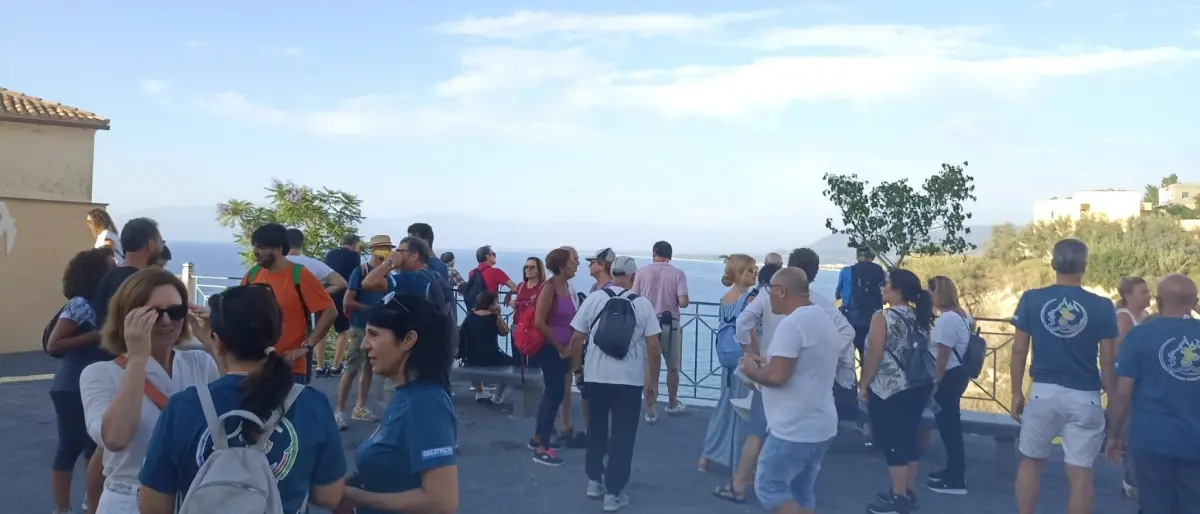Kalabria Trekking fa tappa a Pizzo con un cammino tra i vicoli del centro storico