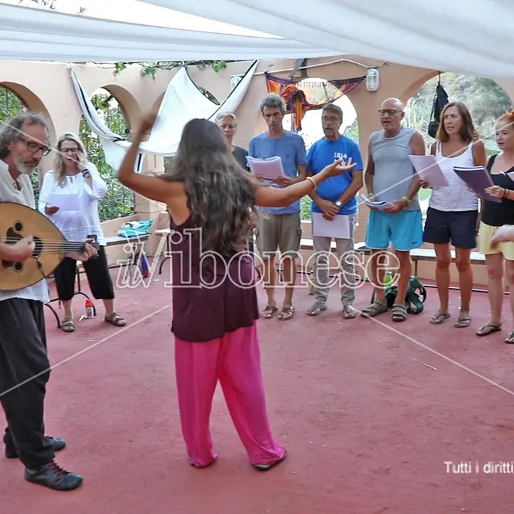 A Capo Vaticano un laboratorio delle musiche mediterranee e del buon cibo