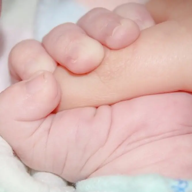 Bimbo calabrese trasportato d’urgenza al \"Bambino Gesù\": è in pericolo di vita