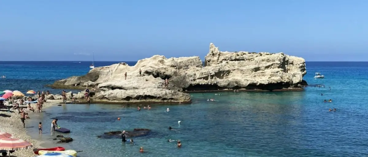 Tutela Baia di Riaci, incontro tra il commissario Ente parchi marini e il sindaco di Ricadi