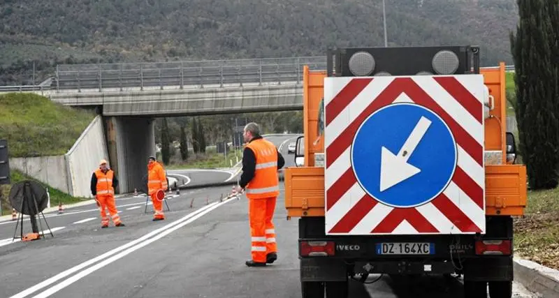 Incidente sull’A2, lunghe code tra gli svincoli di Rogliano e Cosenza