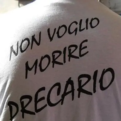 «Noi, precari di Vibo abbandonati. E gli onorevoli dove sono?»