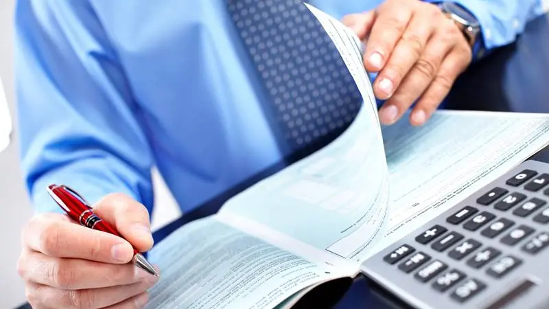 Businessman working in the office , Petr Kurgan - Fotolia