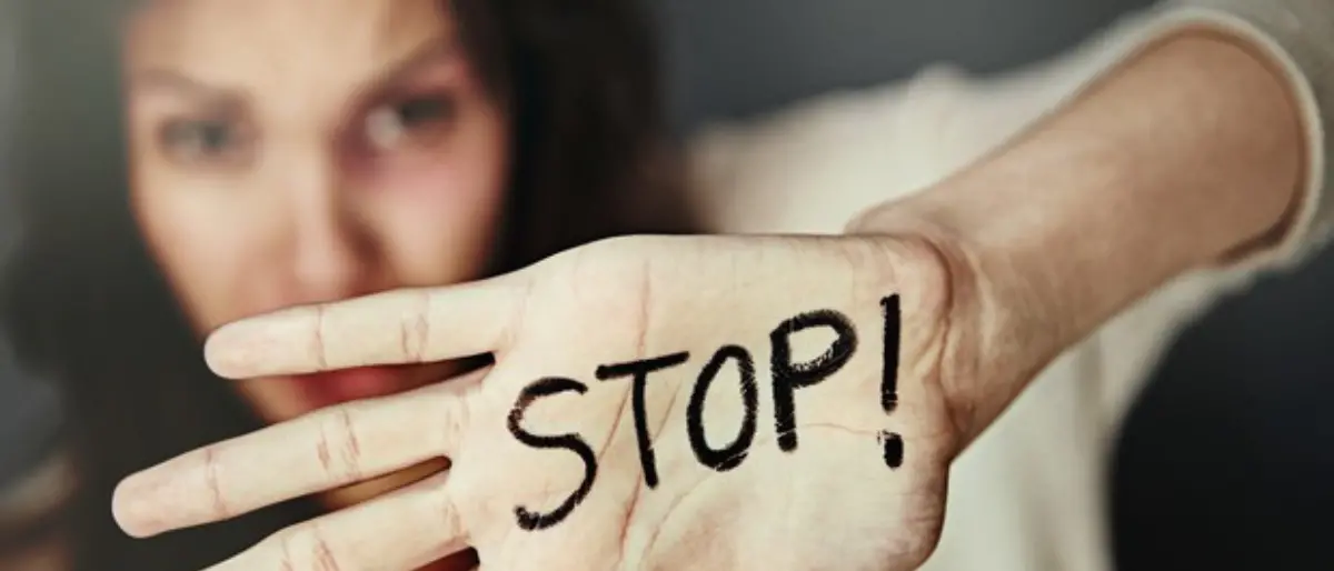 “Violenza di genere: quale terapia?”, il Rotary di Nicotera e Polistena ne parla nelle scuole