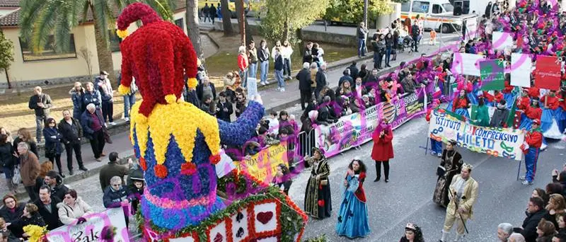 A Mileto \"rombo dei motori\" per la kermesse Carnevale in arte