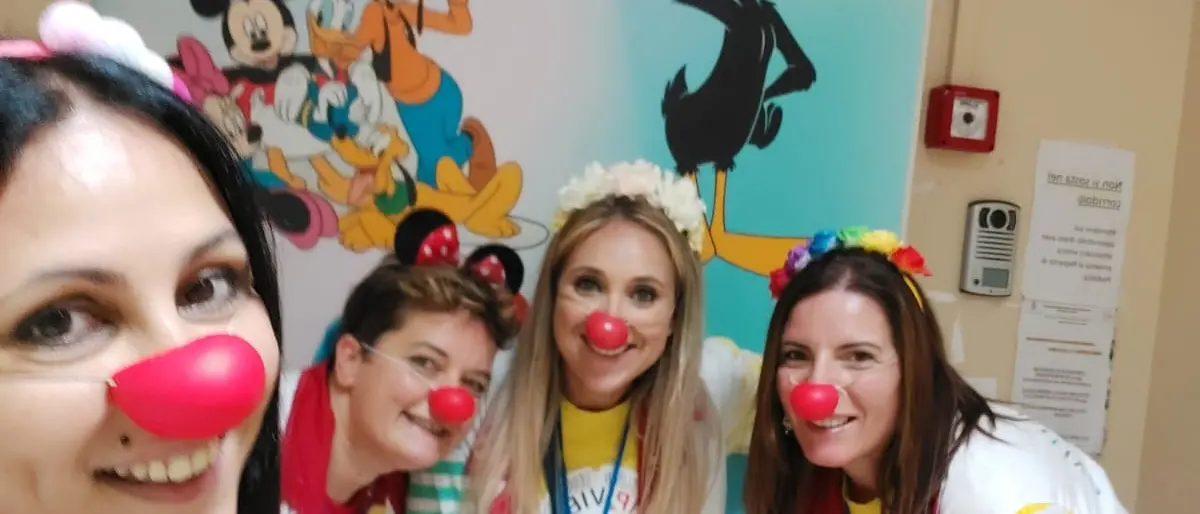 Ospedale di Vibo, i Clown Vip ritornano a fare sorridere i piccoli degenti - Foto