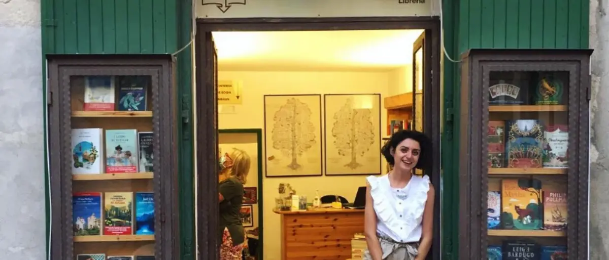 “Il pensiero meridiano” tra le librerie di qualità: «Ecco come ho realizzato il mio sogno a Tropea»