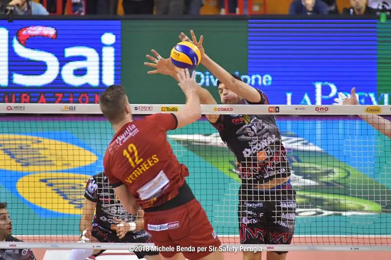 durante «Sir Safety Conad Perugia - Tonno Callipo Calabria Vibo Valentia» 8ª giornata di ritorno Campionato italiano di Pallavolo Maschile Serie A1 SuperLega UnipolSai presso PalaEvangelisti Perugia IT, 7 febbraio 2018. Foto: Michele Benda [riferimento file: 2018-02-07/ND5_7467]