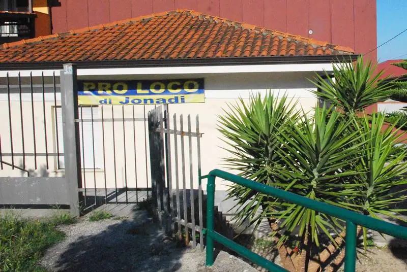 Jonadi, la Pro loco attiva la consegna gratuita a domicilio per spesa e farmaci