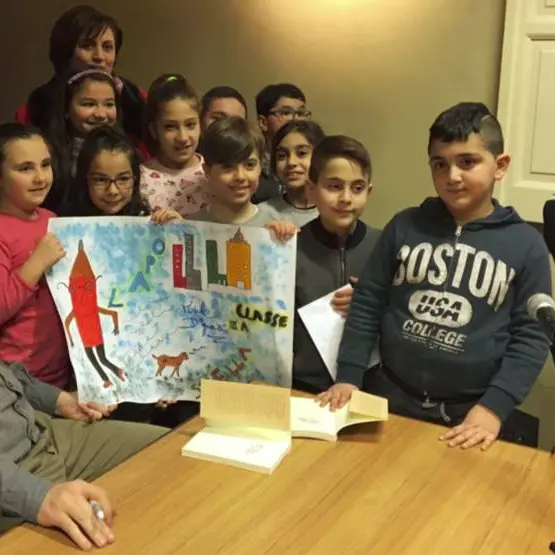 “Storia di una matita” conquista i piccoli lettori di Vibo, successo per la presentazione al Sbv