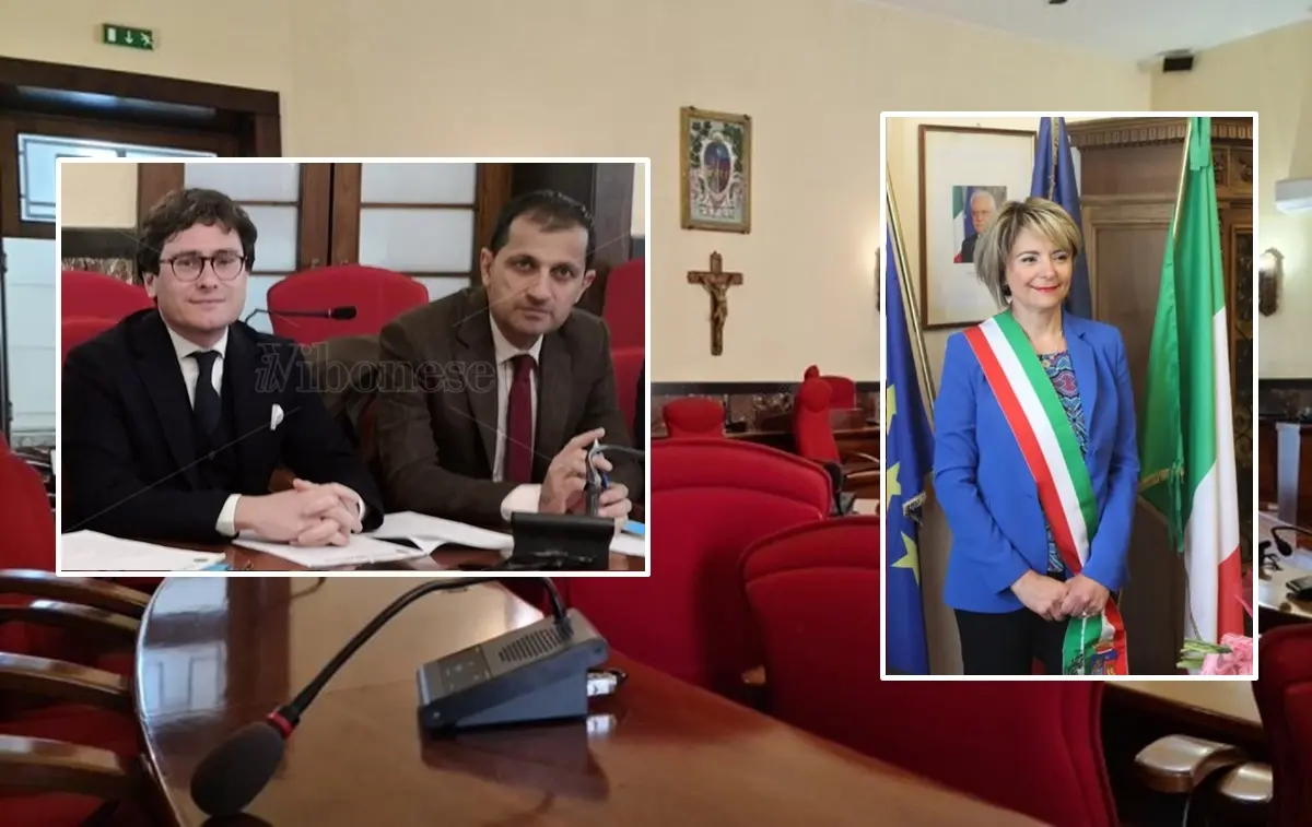 “Scintille” in Consiglio a Vibo, Luciano: «Il Pd è un carrozzone che rischia di rimanere schiacciato»