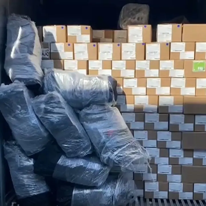 Arresti per narcotraffico, ecco come arrivava la cocaina al porto di Gioia Tauro