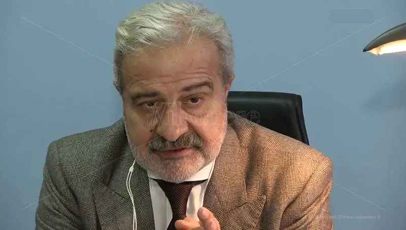 Perdite per 12,5 milioni di euro, Longo boccia il bilancio 2019 dell’Asp di Vibo