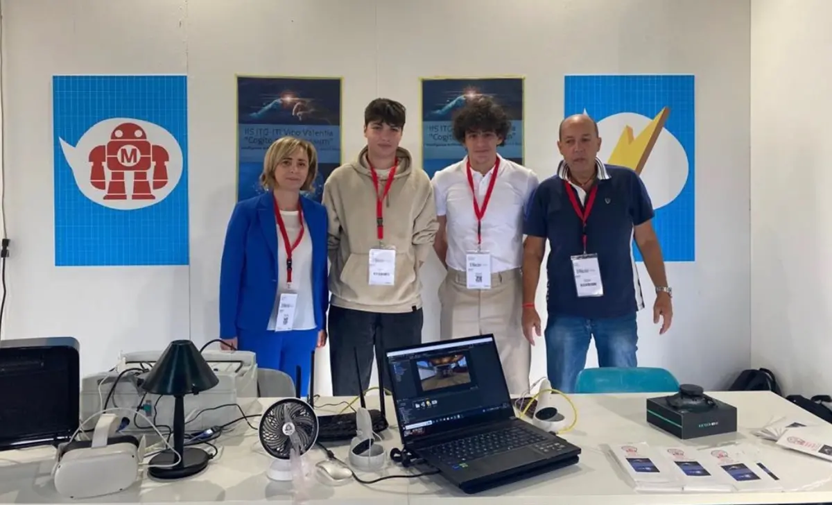 L'Itg-Iti di Vibo al Maker Faire di Roma con un \"robot\" che legge il pensiero