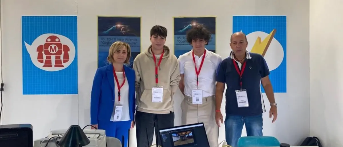 L'Itg-Iti di Vibo al Maker Faire di Roma con un \"robot\" che legge il pensiero