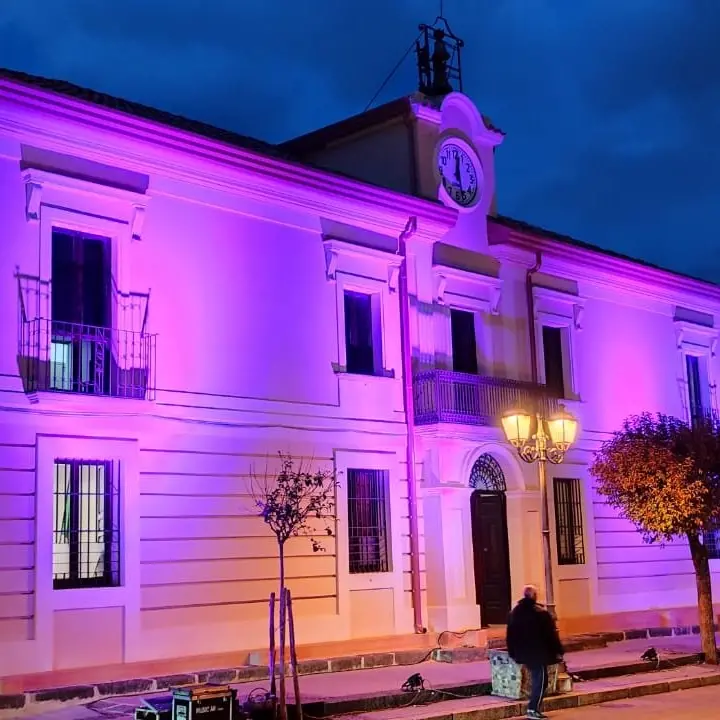 Filadelfia in rosa per una giornata dedicata alla prevenzione contro i tumori