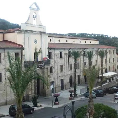 Soriano: gazebo del sindaco, non convalidato il sequestro