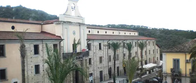 Soriano: gazebo del sindaco, non convalidato il sequestro