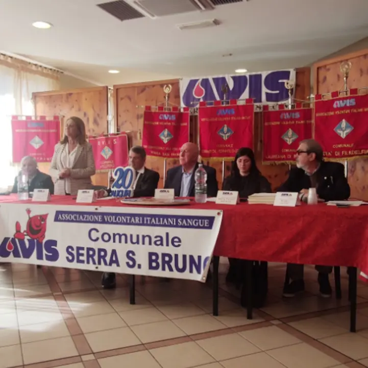 Serra San Bruno, l'Avis comunale compie i suoi primi 20 anni e premia i donatori