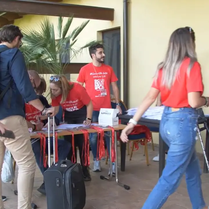 Giovani con sclerosi multipla di Calabria e Sicilia si ritrovano a Pizzo -Video