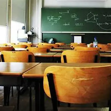 Meno posti per personale Ata nelle scuole della provincia di Vibo, i sindacati insorgono: «Inconcepibile»