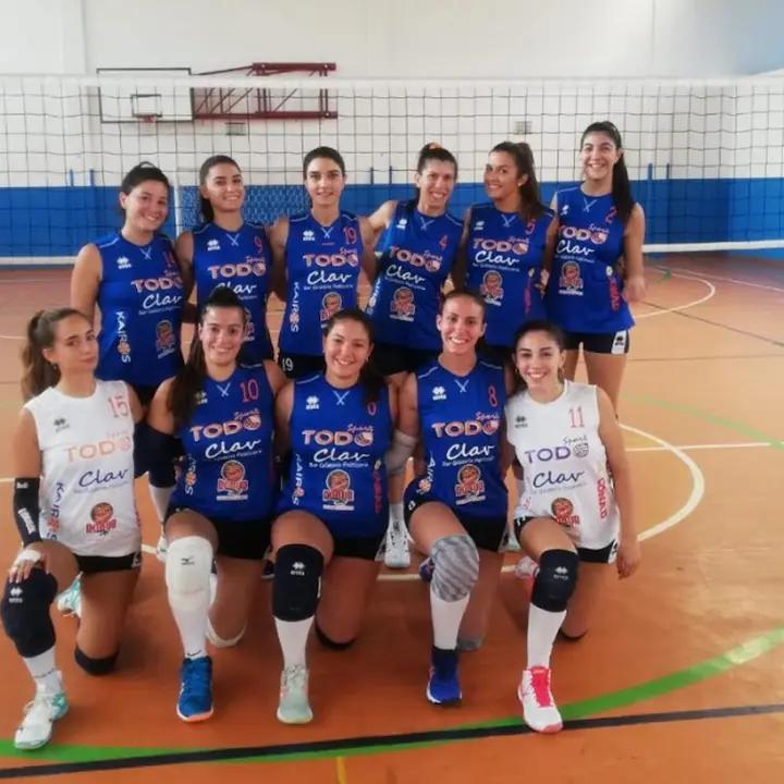 Pallavolo, la Todosport Vibo affronta in casa le reggine della Elio Sozzi