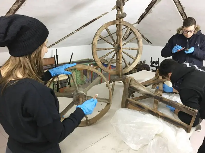 Dal laboratorio scolastico al museo, la nuova vita dei reperti