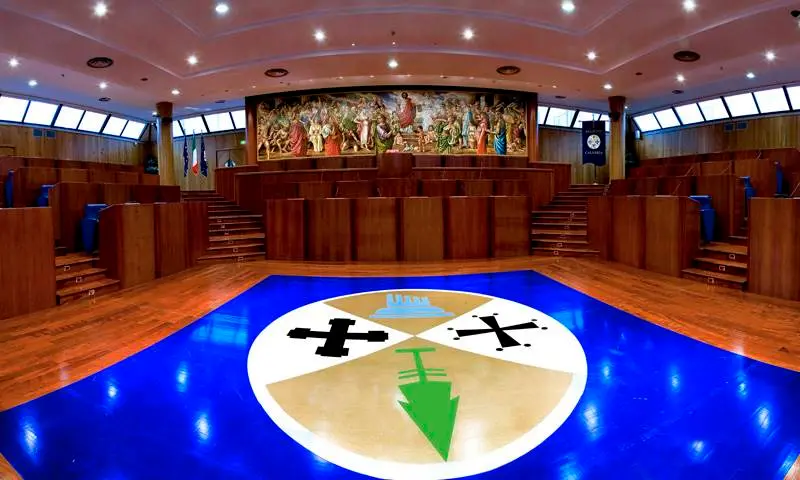 Fissata la data delle elezioni regionali in Calabria: si torna alle urne domenica 5 e lunedì 6 ottobre