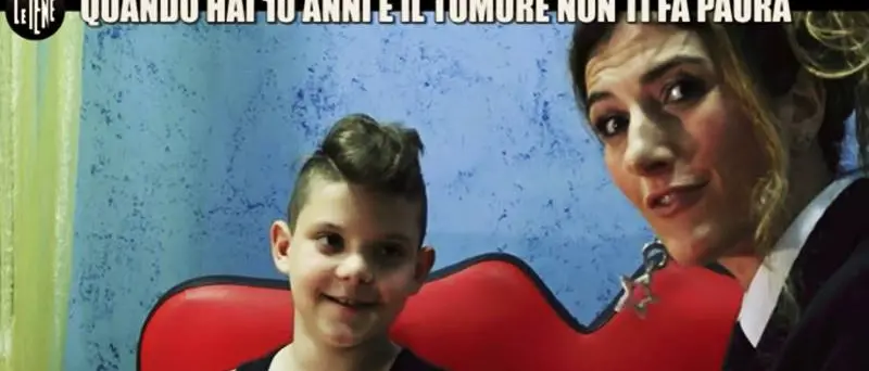 La terapia del sorriso e la battaglia del piccolo Daniel per combattere il tumore