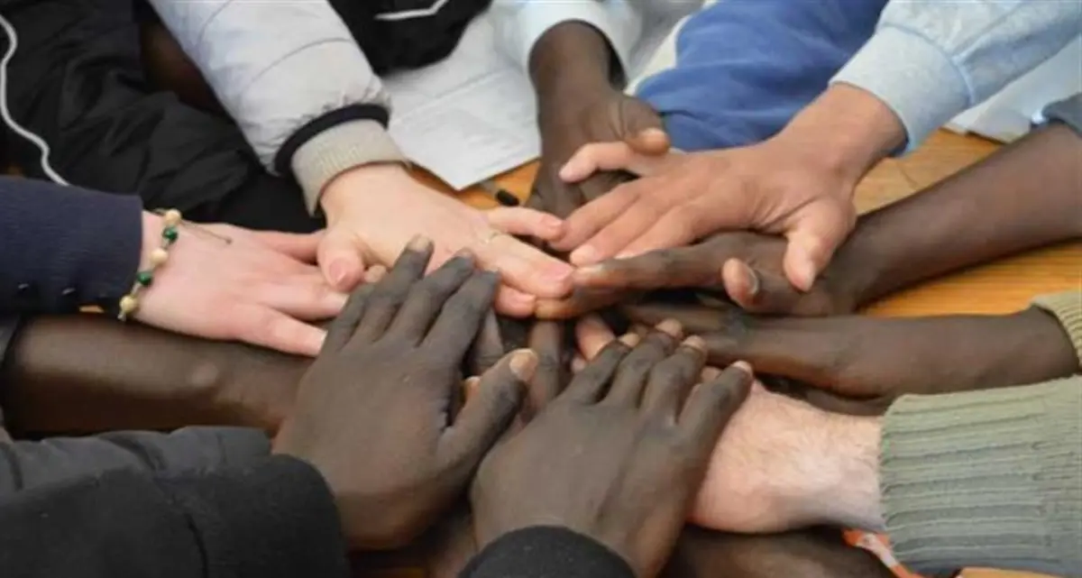 Stranieri in provincia di Cosenza, la mappa delle comunità: rumeni in maggioranza, ma ogni territorio ha la sua identità\n