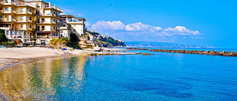 Pizzo, adottato il Piano spiaggia