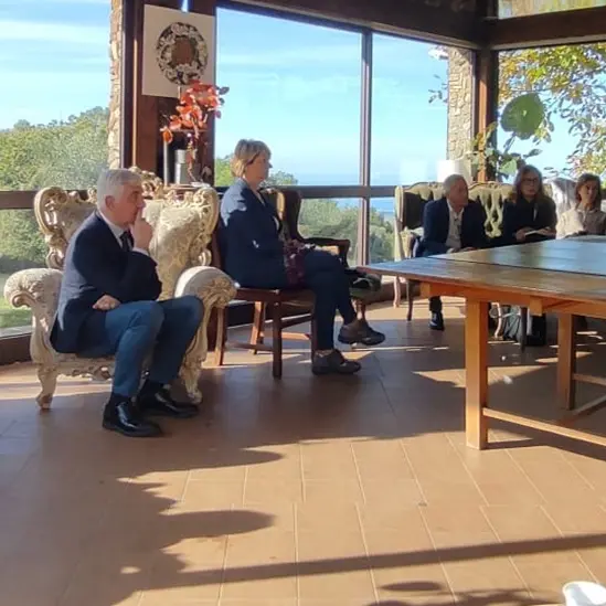 Vibo Valentia: la giunta comunale visita l’associazione “La Goccia”