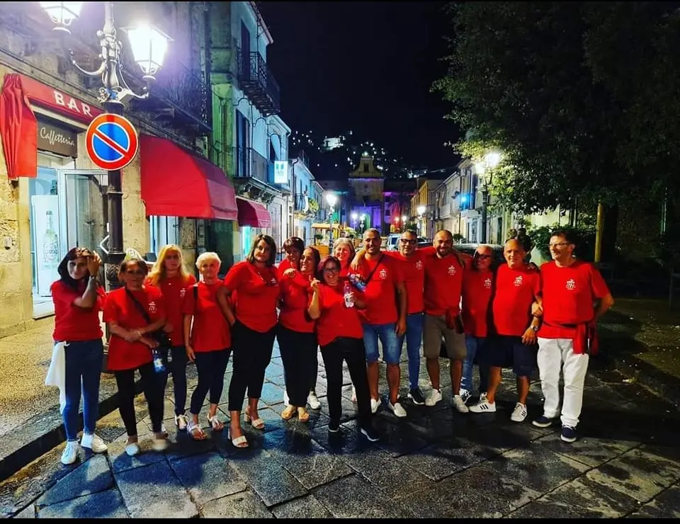 Soriano, la Pro Loco dà il via al cartellone natalizio con la casa di Babbo Natale