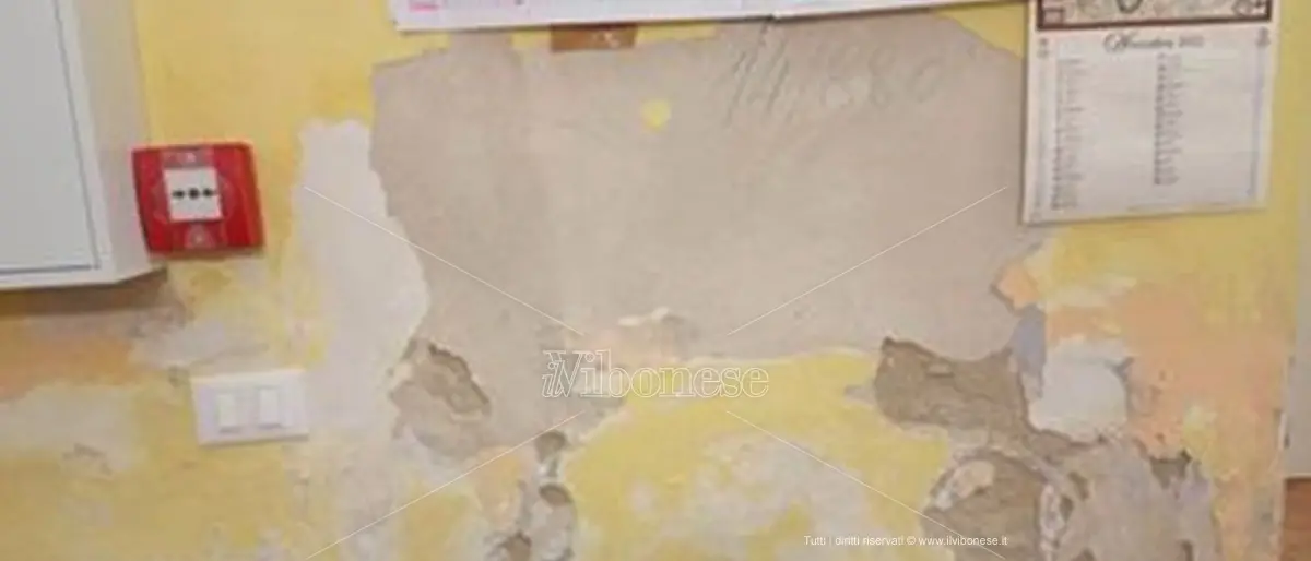Serra San Bruno, alunni costretti in un plesso fatiscente e malfunzionante
