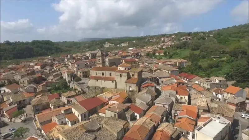 Maierato esclusa dai finanziamenti, l’opposizione: «I cittadini meritano competenza»