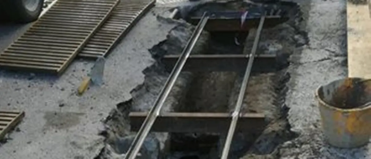 Serra: il Comune ripulisce diverse vie cittadine per contrastare le piogge - Foto