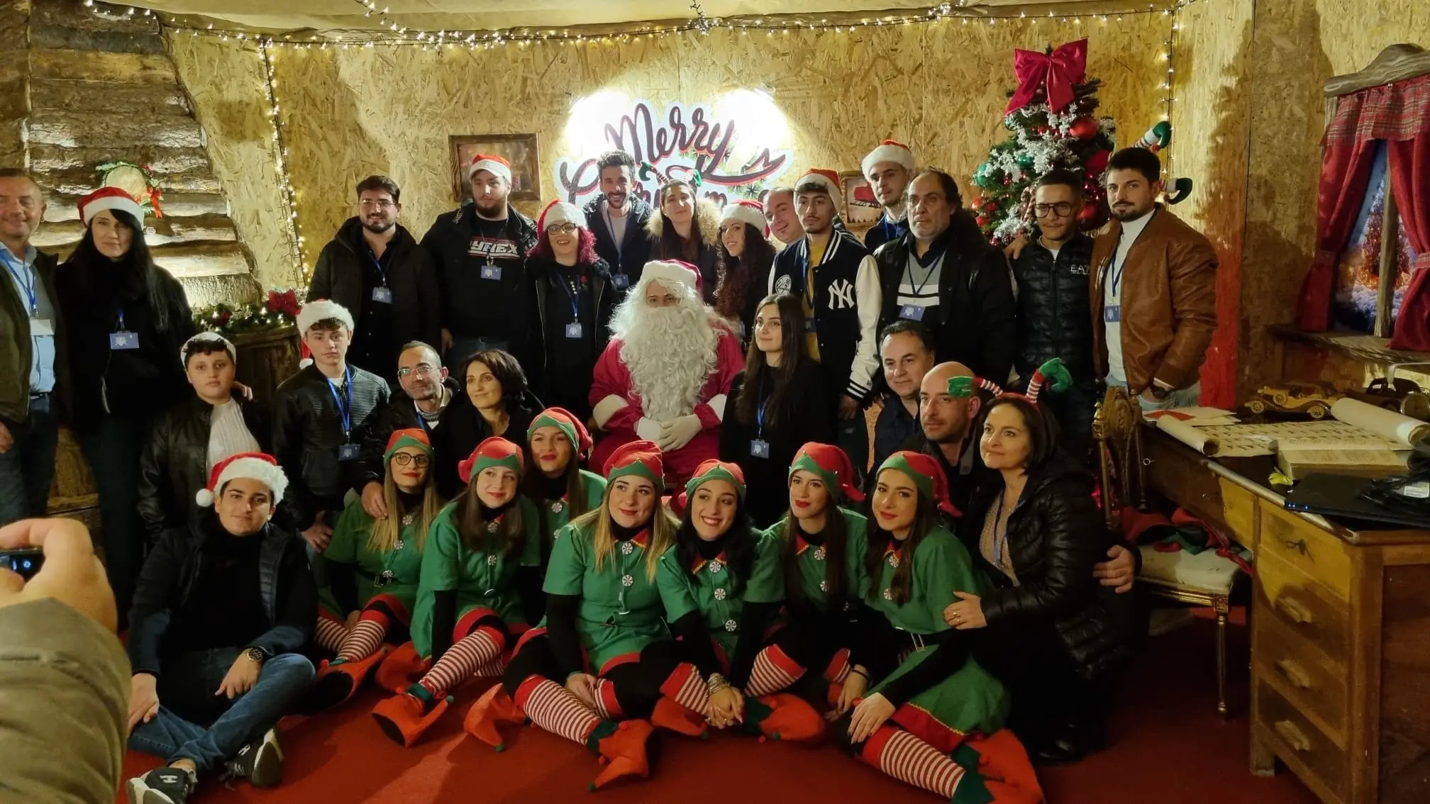 Paravati, boom di visitatori ad ammirare la “Casa di Babbo Natale” - Foto