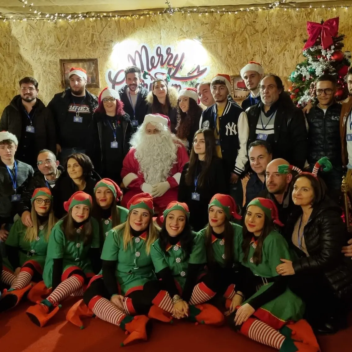 Paravati, boom di visitatori ad ammirare la “Casa di Babbo Natale” - Foto