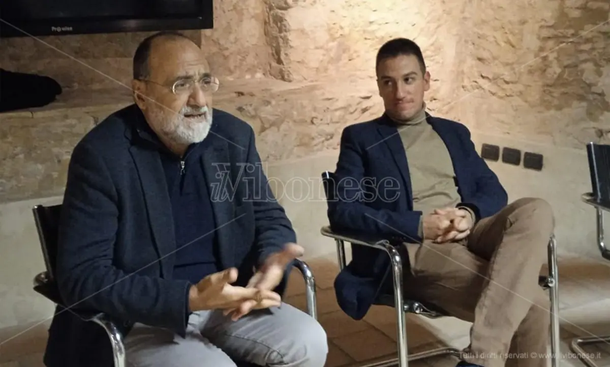 Inaugurata a Vibo la mostra “Andrea Camilleri, l’inventore di mondi” - Video