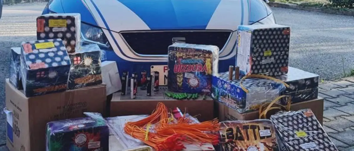 Deteneva illegalmente fuochi d’artificio in casa: una denuncia nel Vibonese